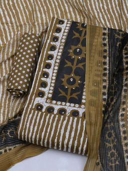 MEENA BAZAAR - Printed Beige Stripe Unstitched Kurta With Pant & Dupatta