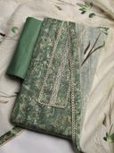 Green color option, Sold out, Currently selected