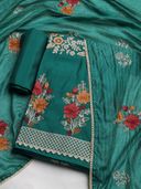 Green color option, Sold out, Currently selected