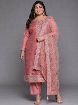 Extra love by Libas - Peach Embroidered Round Neck Kurta Pant with Dupatta