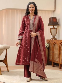 Libas - Maroon Embroidered Mandarin Neck Kurta Pant with Dupatta