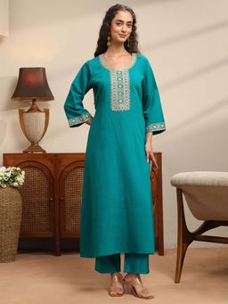 Libas - Turquoise Embroidered Round Neck Kurta & Pant