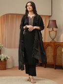 Black color option, Sold out, Currently selected