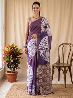 Akhilam - Women's Cotton Blend Purple Printed Designer Exclusive Saree