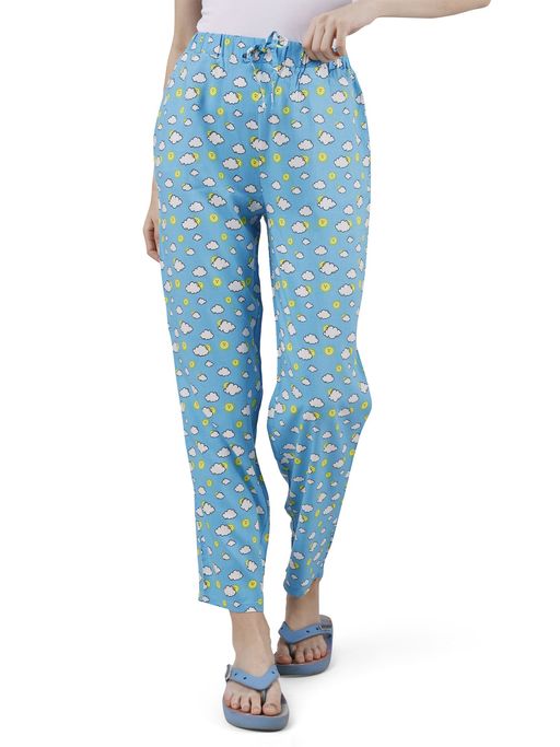 SOIE Women Printed Pyjama with Pockets