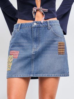 Cider - Denim Low Rise Gingham & Floral Appliques Button Pocket Mini Skirt