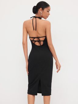 Cider - Halter Neckline Backless Knotted Split Midi Dress