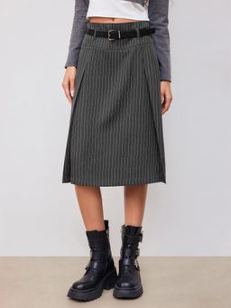 Cider - Mid Rise Striped Pleated Maxi Skirt With Belt