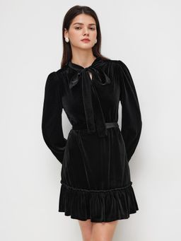Cider - Velvet Knotted Mini Dress With Belt