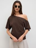 Brown color option, Currently selected