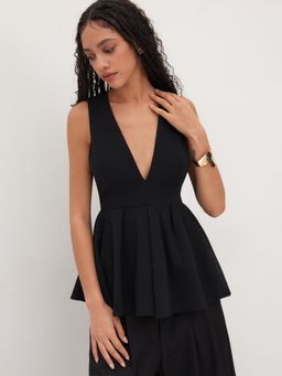 Cider - V-neck Ruffle Sleeveless Blouse