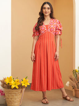 Rustorange - Orange Box Pleated V Neck Maxi Dress