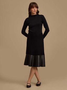 Kazo - Black Knitted Winter Knee Length Skirt