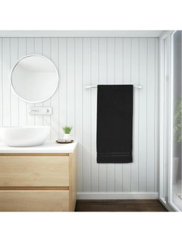 Welspun - Black Cotton Solid Bath Towel