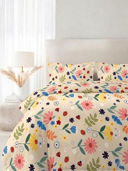 the White Moss - Blended Cotton Double Size Bedsheet with 2 Pillow Covers - Storybook Garden Toss