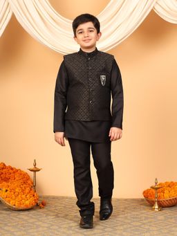 BT DEZINES - Black Cotton Blend Full Sleeves Kurta With Pyjama & Nehru Jacket