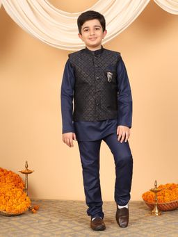 BT DEZINES - Navy Blue Cotton Blend Full Sleeves Kurta With Pyjama & Nehru Jacket