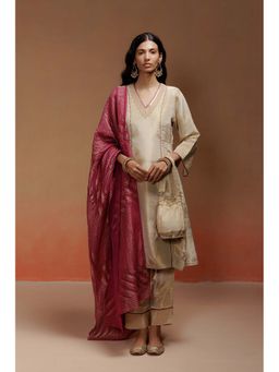 LABEL NAARITI - Rivaah Kurta with Pant and Dupatta - Gold Beige