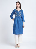 Blue color option, Currently selected