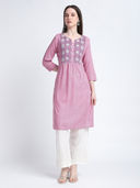 Pink color option, Currently selected