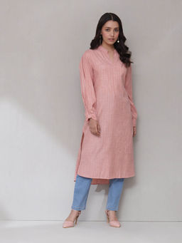 Aarke Ritu Kumar - Peach Dobby Kurta