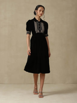 Aarke Ritu Kumar - Black Embroidered Dress