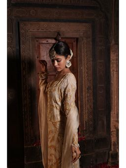 Farha Syed - Beige Kurta with Inner, Palazzo and Dupatta (Set of 4)