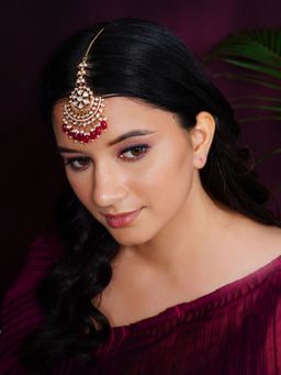 Designbox - Maroon Kundan Mangtikka