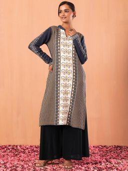 Indya - Grey Abstract Motif Collared Woollen Kurta