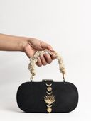 Black color option, Currently selected