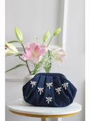 Navy Blue color option, Currently selected