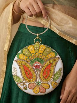 ARTKLIM - White Ethnic Round Embellished Clutch