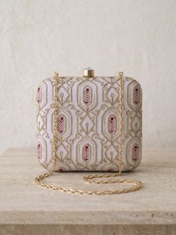 ARTKLIM - Elegant Ivory Embroidered Clutch with Detachable Strap