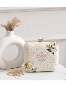 BOXWISH BY BHUMIKA - Off White Embroidered Box Clutch