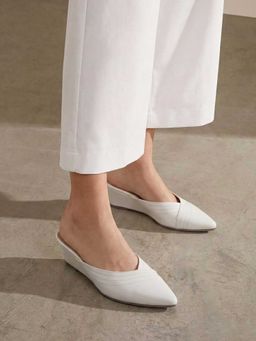 Lemon & Pepper - White Textured Casual Heels
