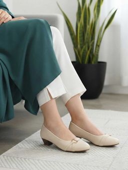 Lemon & Pepper - Cream Block Heel Pumps