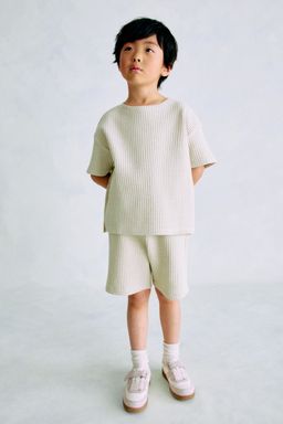 H&M - Boys Beige 2-Piece Waffled Jersey Set