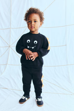 H&M - Boys Black 2-Piece Appliqua D Sweatshirt Set