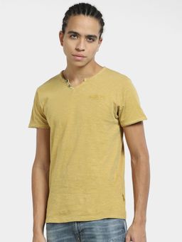 Jack & Jones - Men Solid Yellow T-shirt
