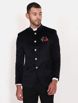 MANQ - Black Solid Velvet Slim Fit Blazer