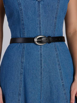 Twenty Dresses by Nykaa Fashion - Black Chunky Oval Buckle Thin Jeans Belt For Women