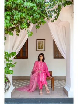 AYAKA - Lauren Pink Button Down Kurta