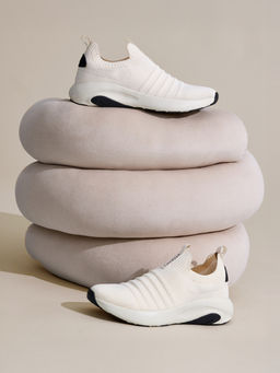 Neeman's - Men Begin Walk Breeze Slip On Sneakers Off White