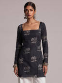 Black color option, Currently selected