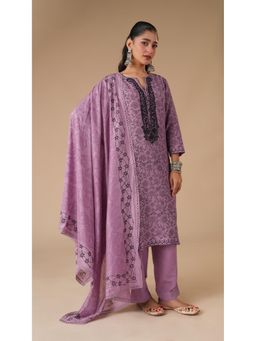 LAHARIO - Women's Lavender Kurta with Pant & Dupatta