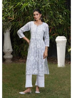 House of Chikankari - Grey Mulmul Embroidered Three Fourth Sleeves Kurta