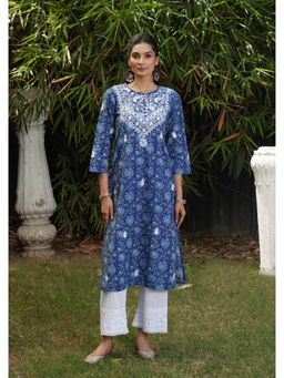 House of Chikankari - Navy Blue Cotton Embroidered Three Fourth Sleeves Kurta