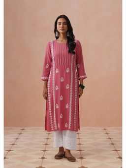 House of Chikankari - Dust Pink Modal Embroidered Three Fourth Sleeves Kurta