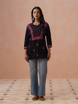 House of Chikankari - Black Cotton Embroidered Three Fourth Sleeves Kurta