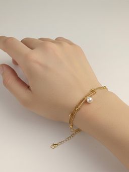 I Jewels - Gold Plated 3 Layered Pearl Dangle Charm Bracelet